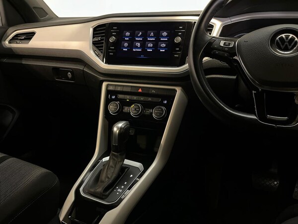 Used Volkswagen T-Roc 2021 for sale - 76237091: Photo 13