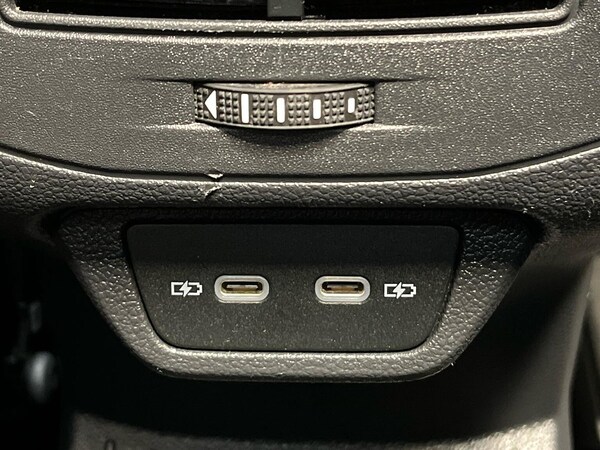 Used Volkswagen T-Roc 2021 for sale - 76237091: Photo 35