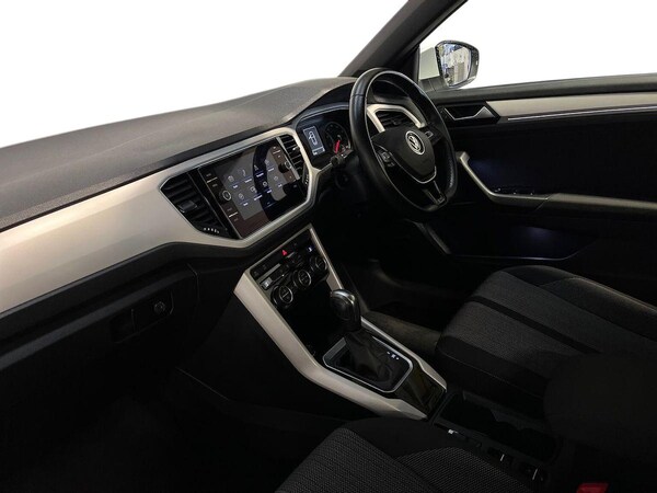 Used Volkswagen T-Roc 2021 for sale - 76237091: Photo 7