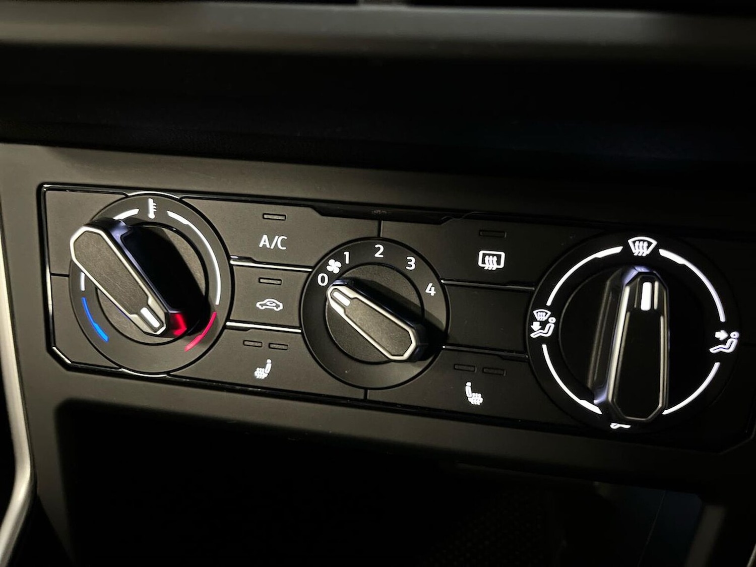 Used Volkswagen Polo 2023 for sale - 76605526: Photo 12