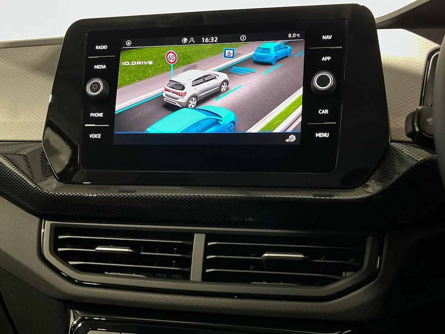 Used Volkswagen T-Cross 2026 for sale - 78195884: Photo 31