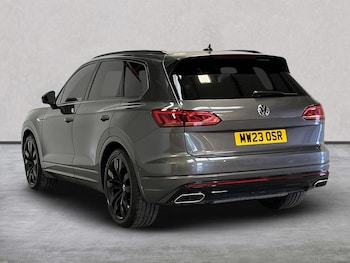 Used Volkswagen Touareg 2023 for sale - 75957087: Photo