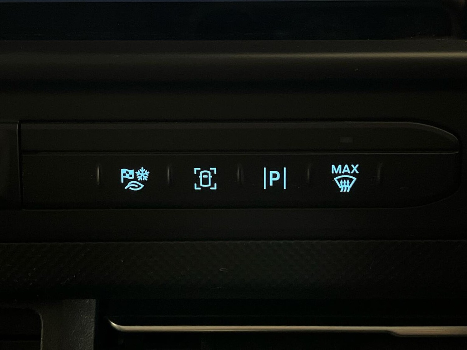 Used Ford Transit Custom 2024 for sale - 77837058: Photo 40