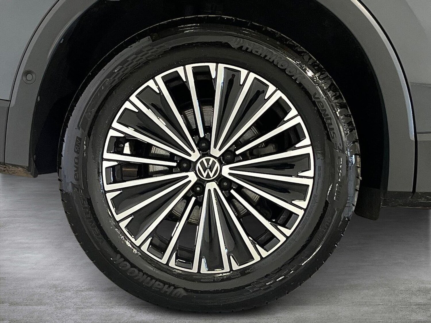 Used Volkswagen Tiguan 2025 for sale - 78144500: Photo 6