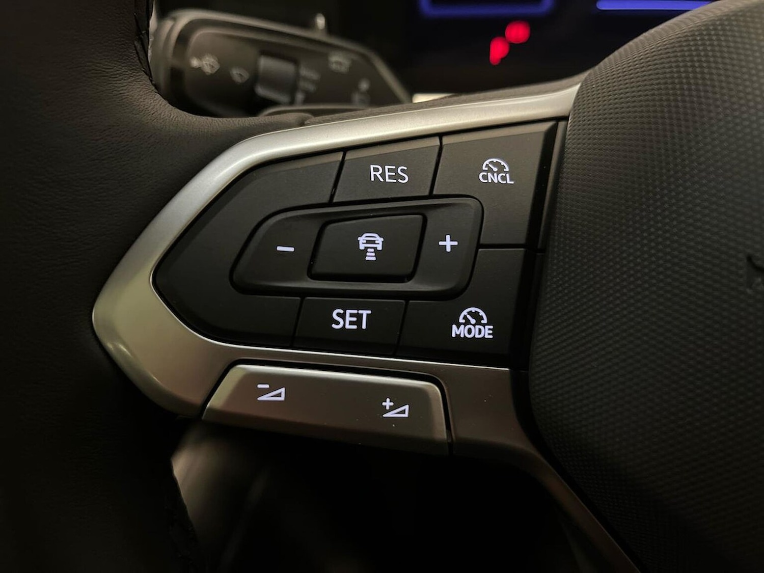 Used Volkswagen Passat 2025 for sale - 76057913: Photo 27