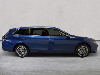 Used Volkswagen Passat 2025 for sale - 76057913: Photo 3