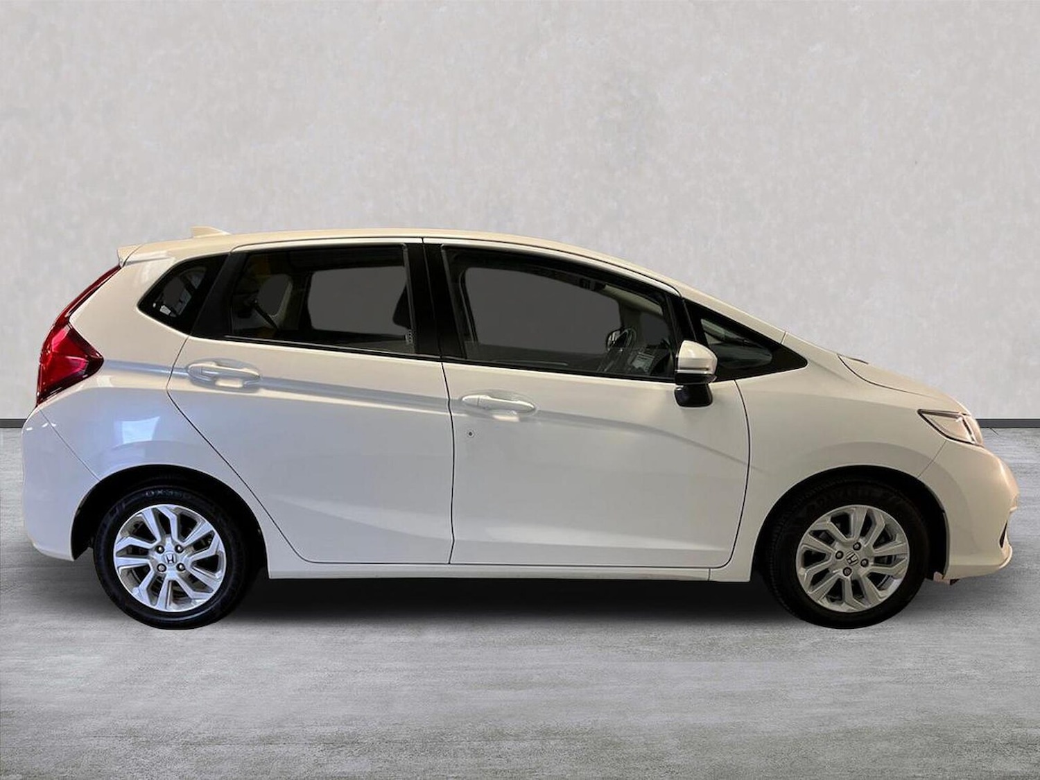 Used Honda Jazz 2018 for sale - 76379276: Photo 3