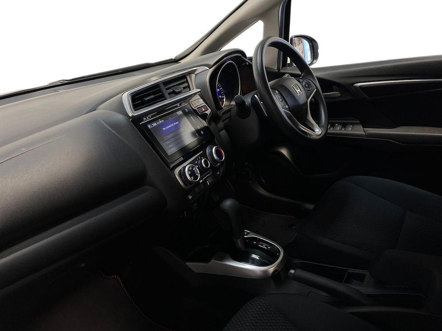 Used Honda Jazz 2018 for sale - 76379276: Photo 7