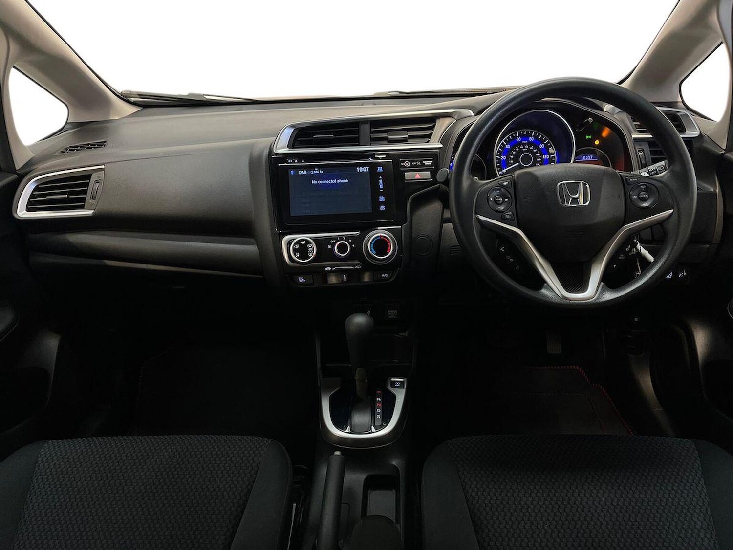 Used Honda Jazz 2018 for sale - 76379276: Photo 8