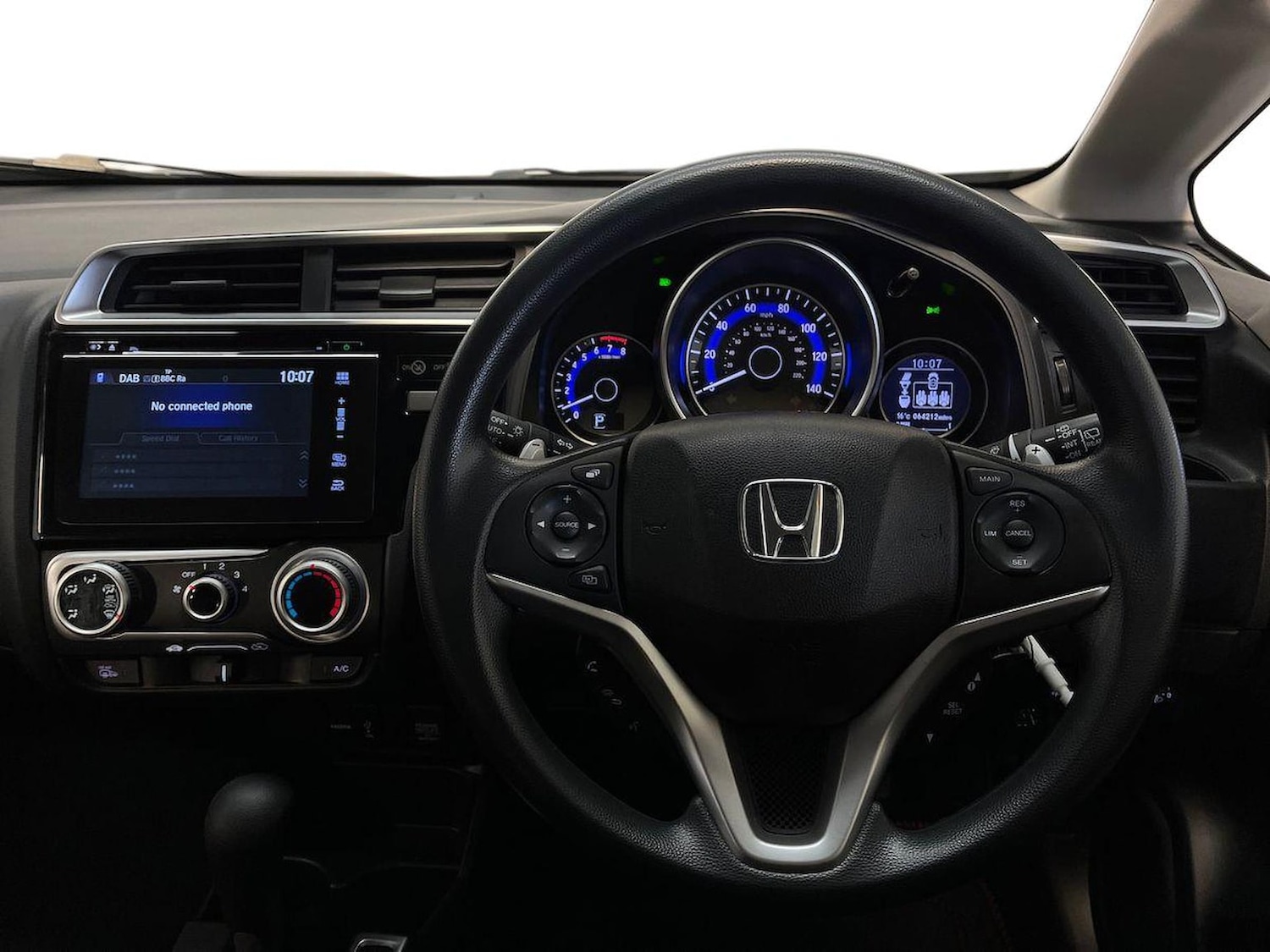 Used Honda Jazz 2018 for sale - 76379276: Photo 9