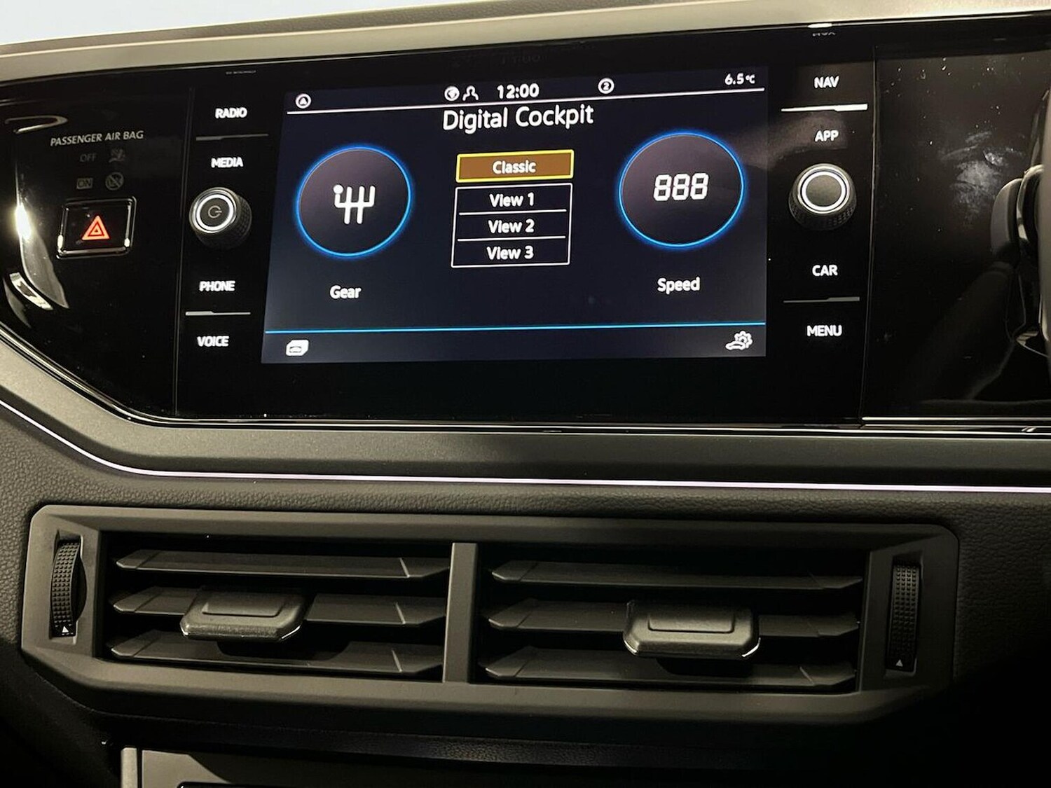 Used Volkswagen Polo 2025 for sale - 77488249: Photo 37