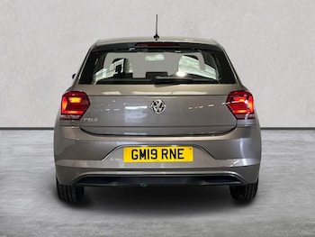 Used Volkswagen Polo 2019 for sale - 78820886: Photo