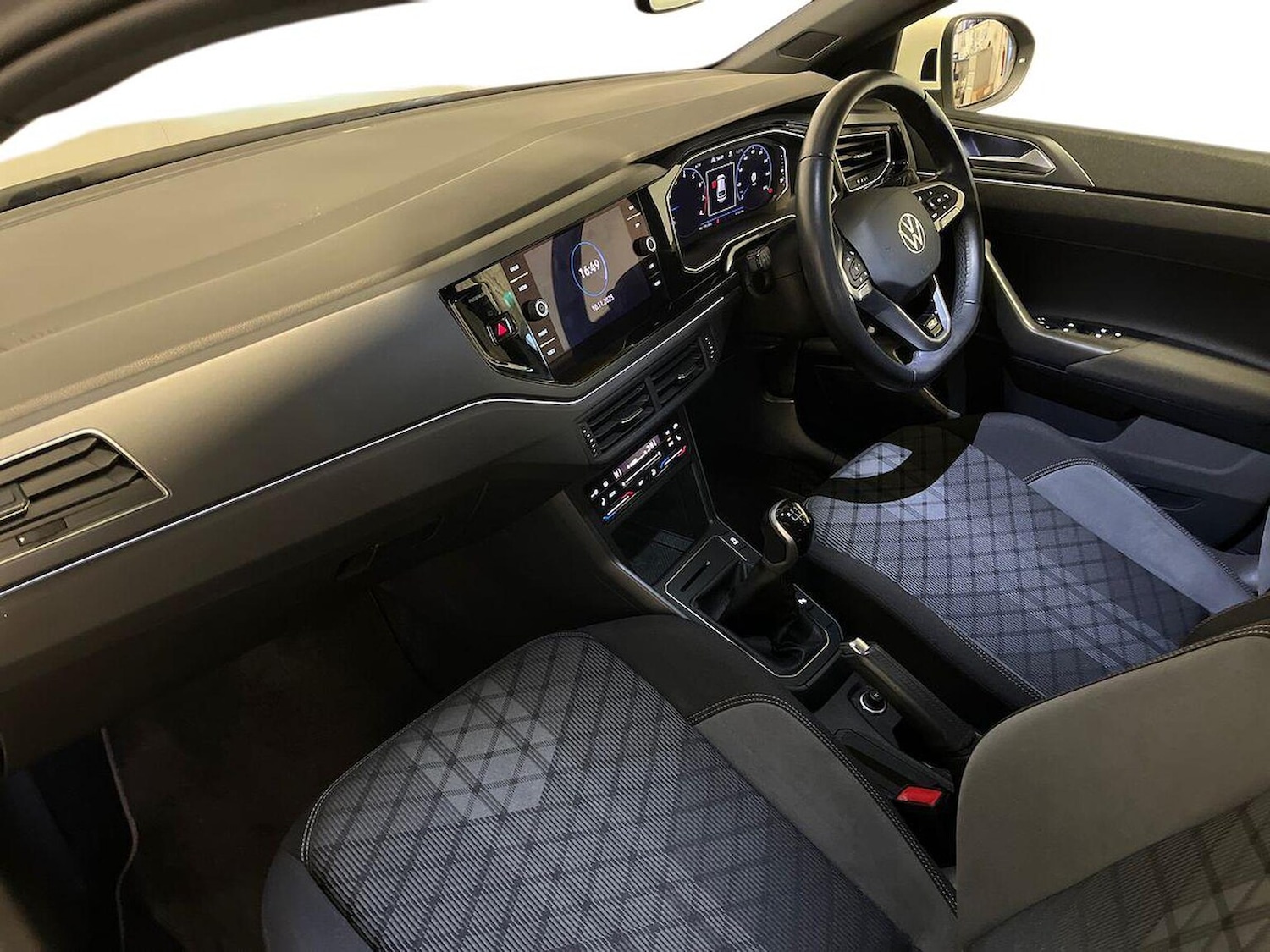 Used Volkswagen Taigo 2022 for sale - 76932258: Photo 7