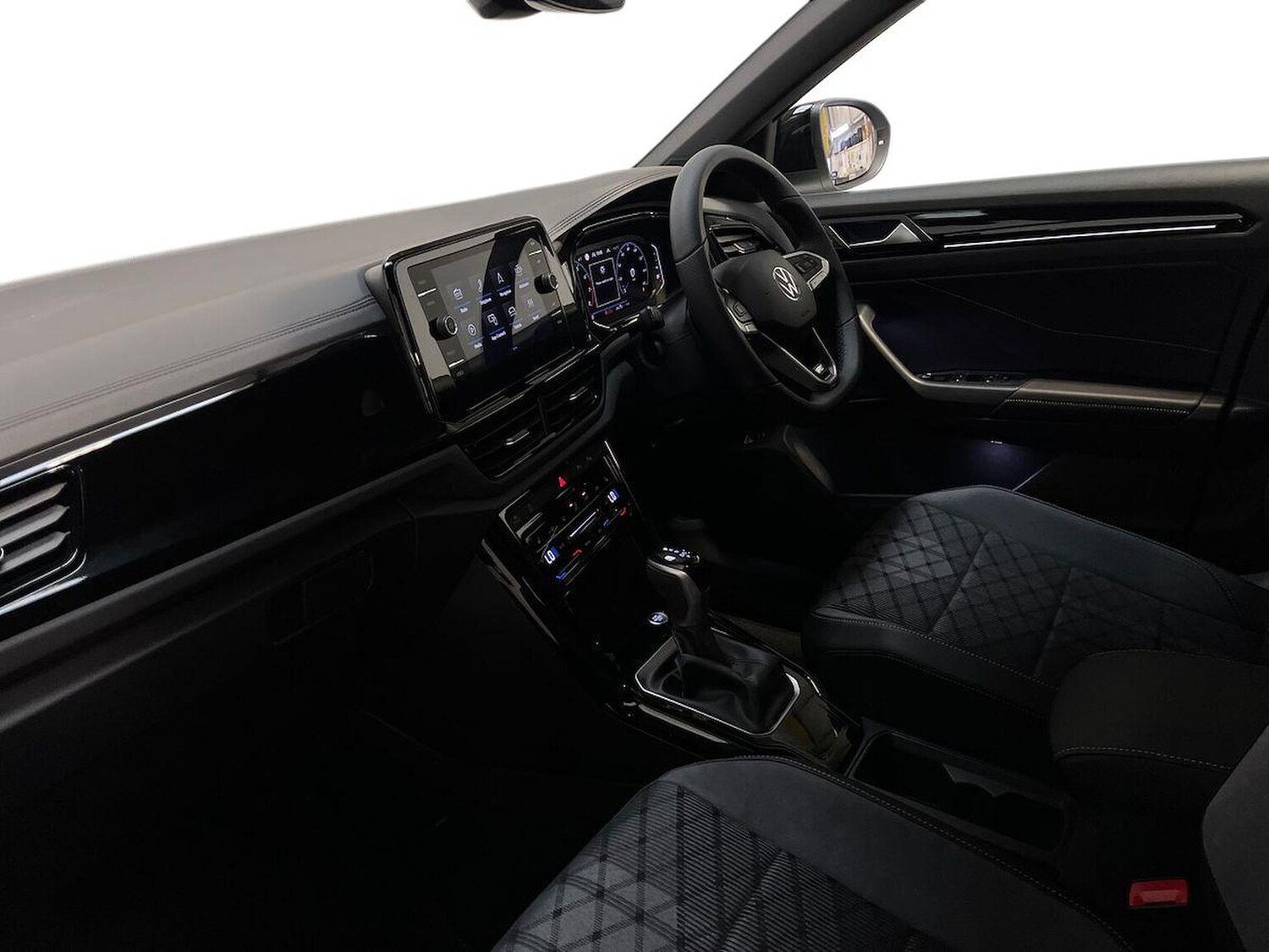 Used Volkswagen T-Roc 2025 for sale - 77488301: Photo 7