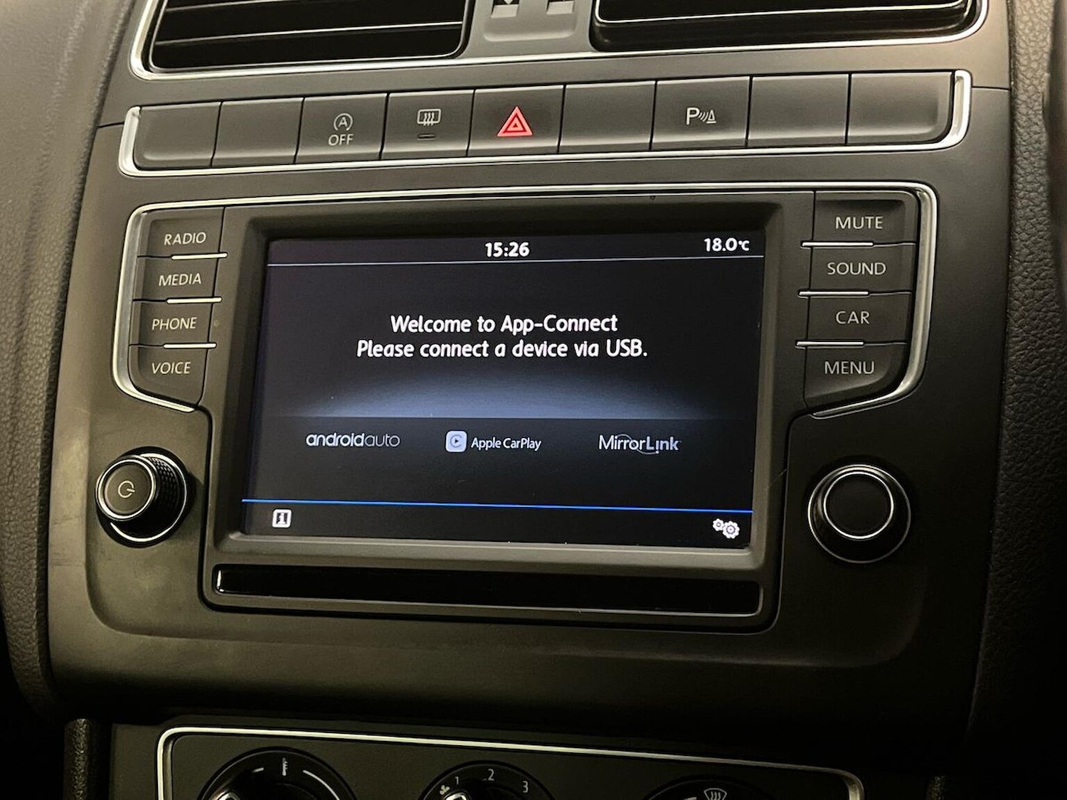 Used Volkswagen Polo 2017 for sale - 76455317: Photo 24