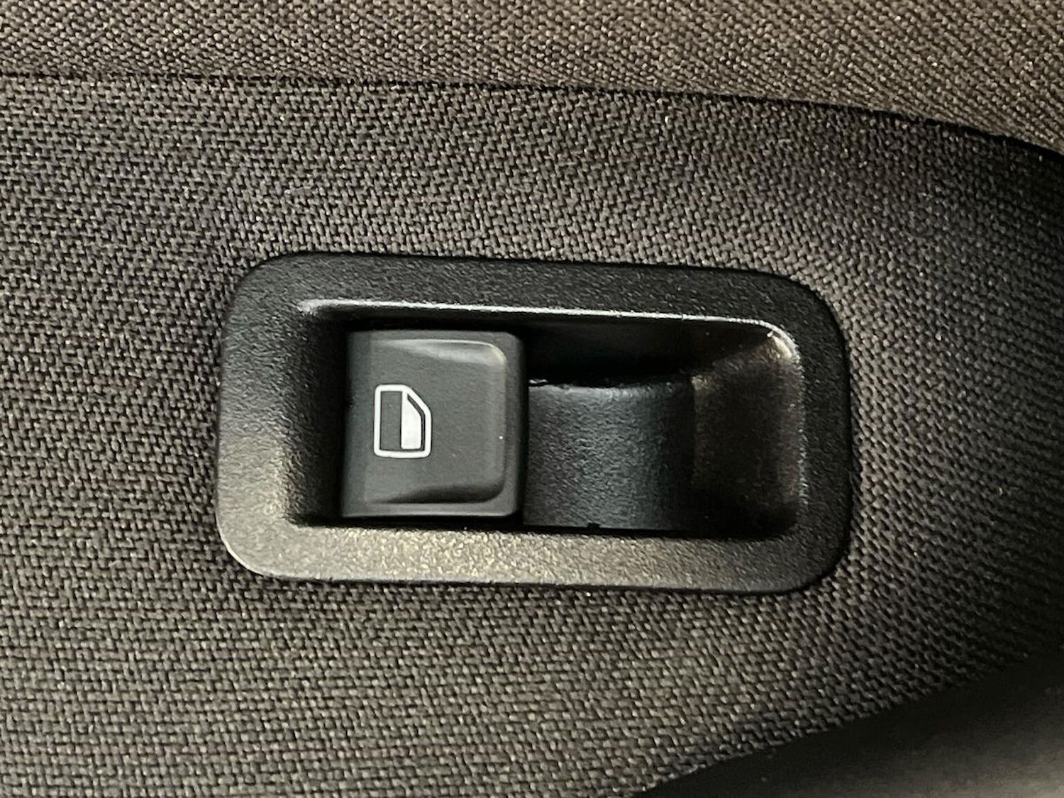 Used Volkswagen Polo 2017 for sale - 76455317: Photo 39