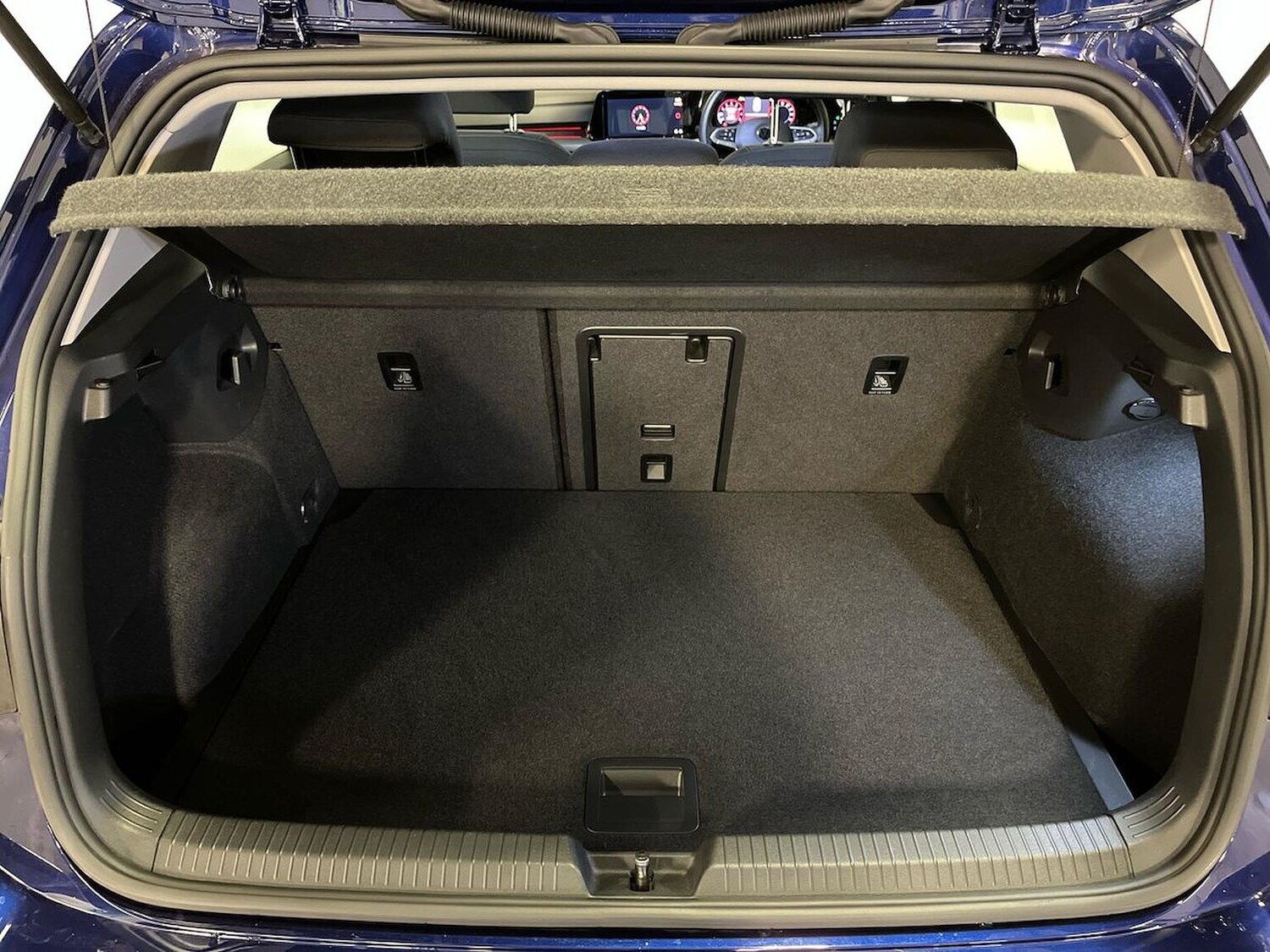 Used Volkswagen Golf 2020 for sale - 76554255: Photo 17