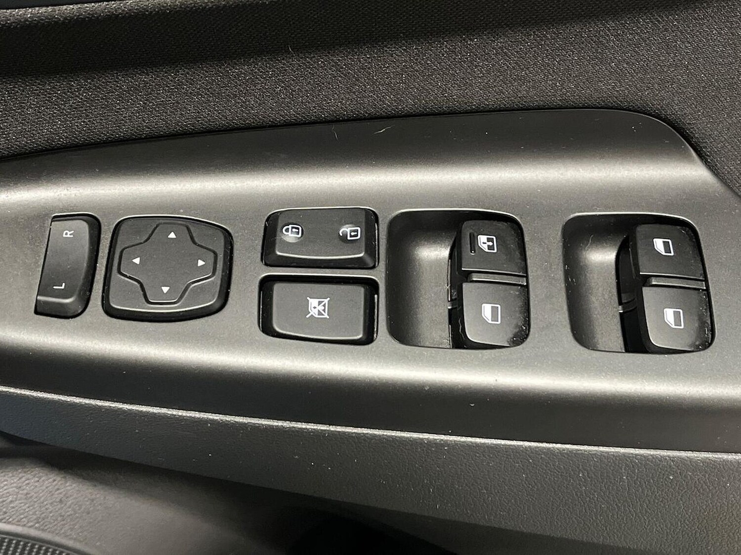 Used Hyundai KONA 2023 for sale - 78195715: Photo 21