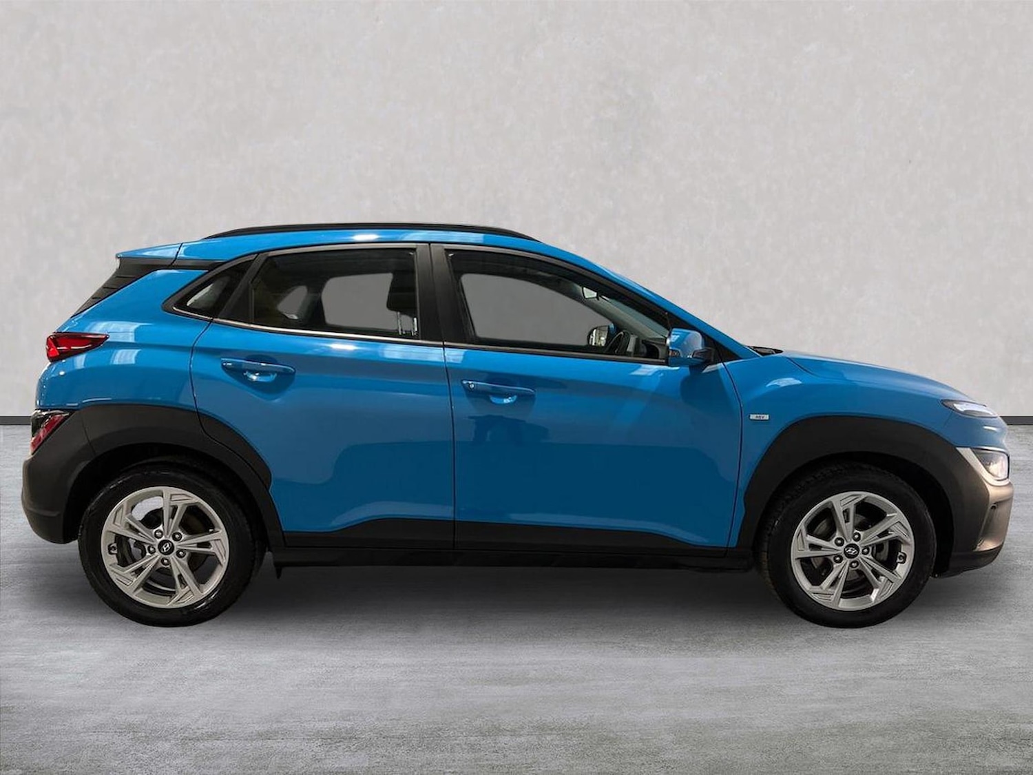 Used Hyundai KONA 2023 for sale - 78195715: Photo 3