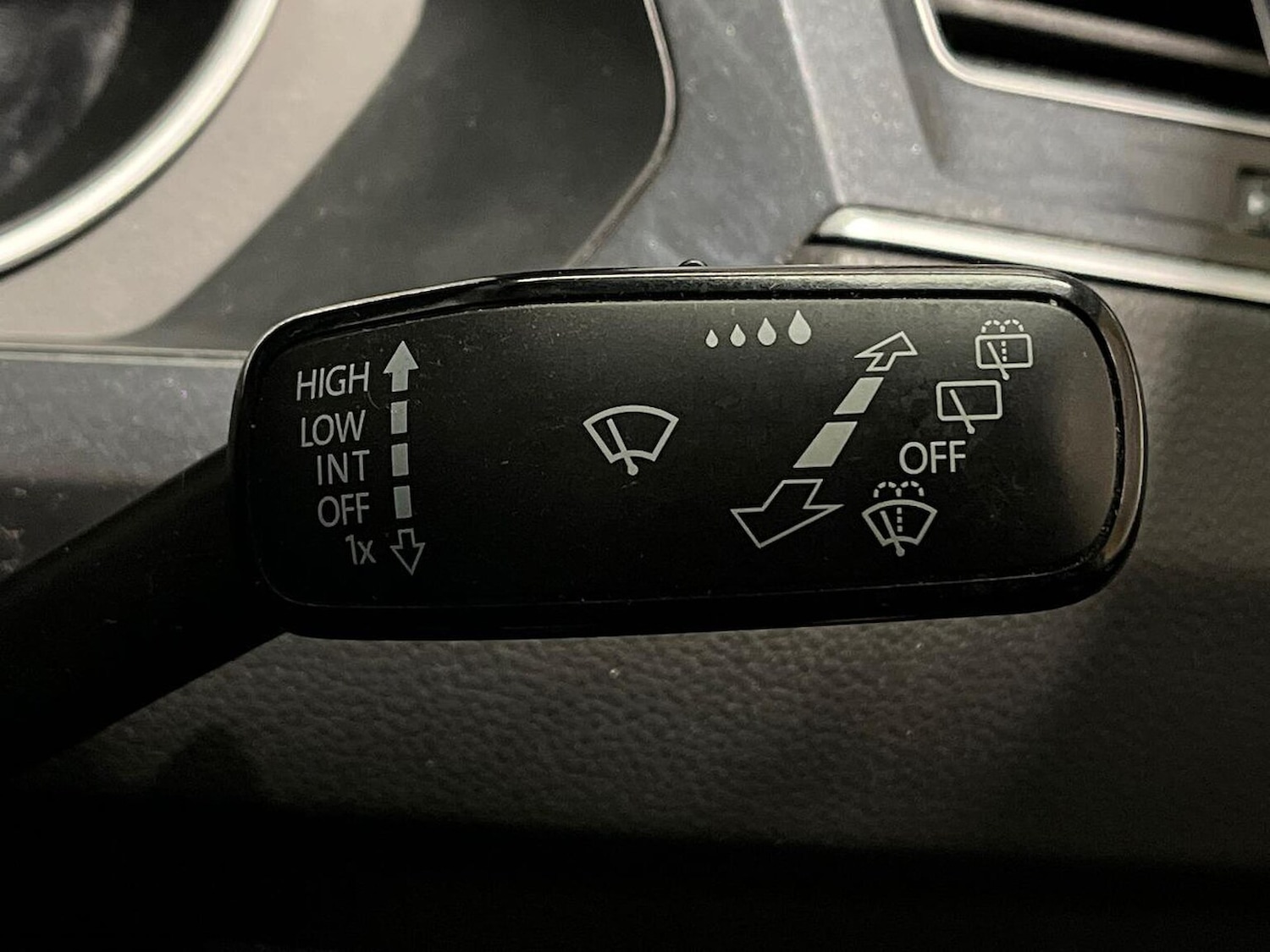 Used Volkswagen Tiguan 2020 for sale - 76706430: Photo 28