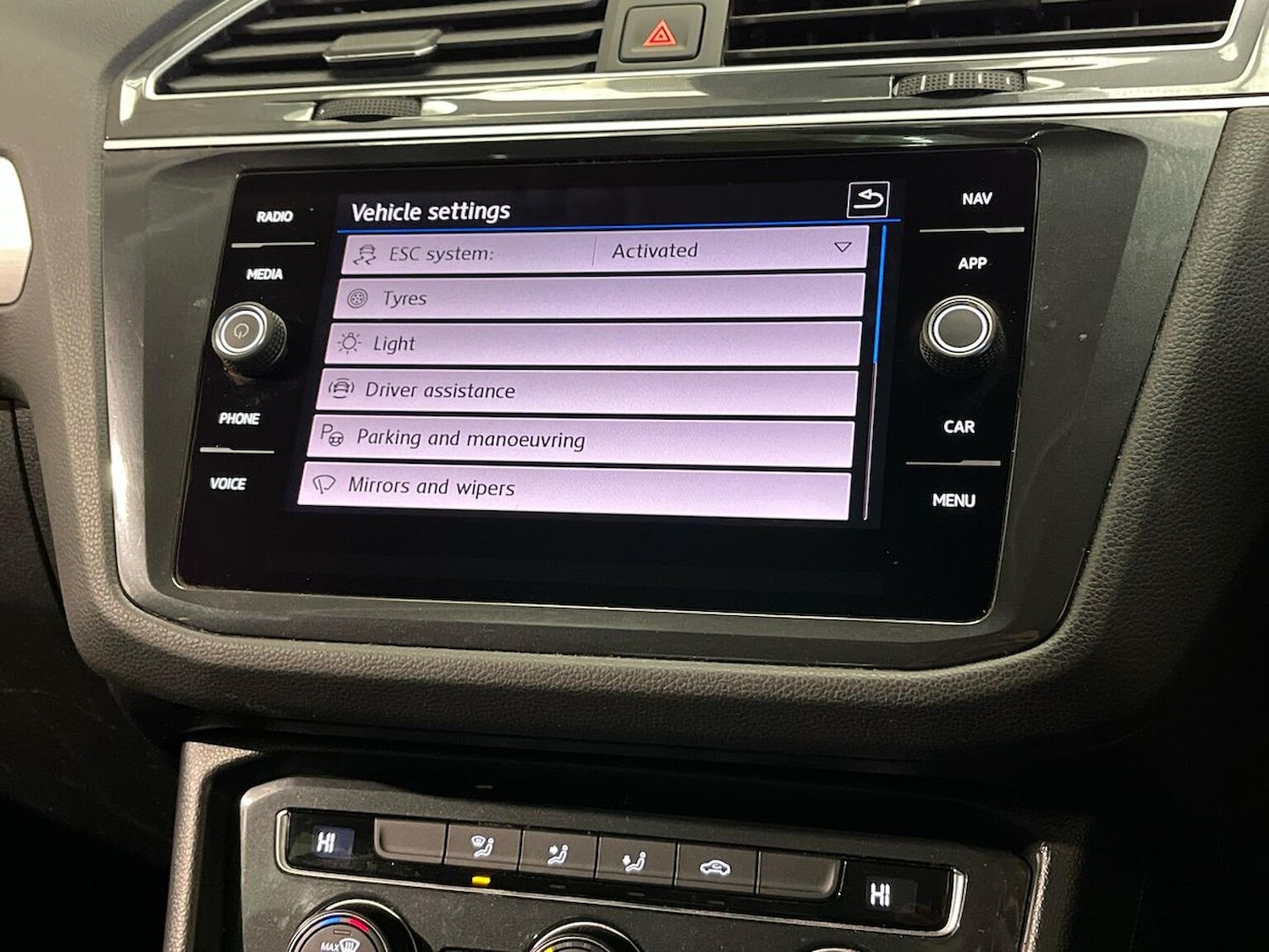 Used Volkswagen Tiguan 2020 for sale - 76706430: Photo 31