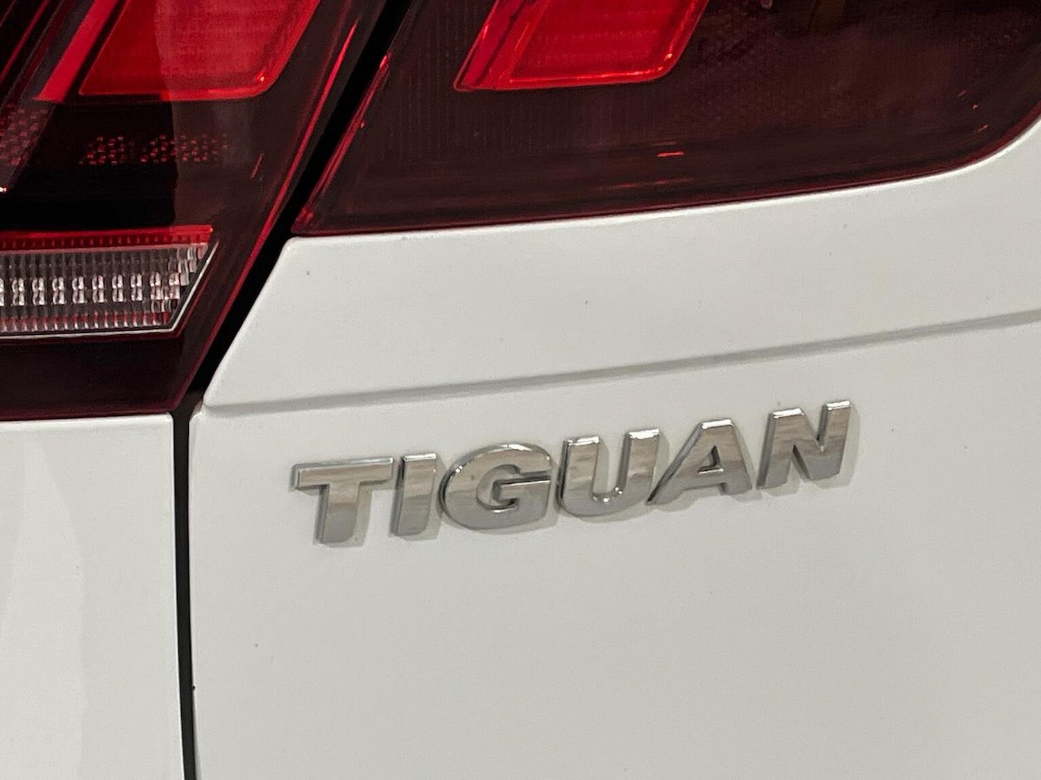 Used Volkswagen Tiguan 2020 for sale - 76706430: Photo 35