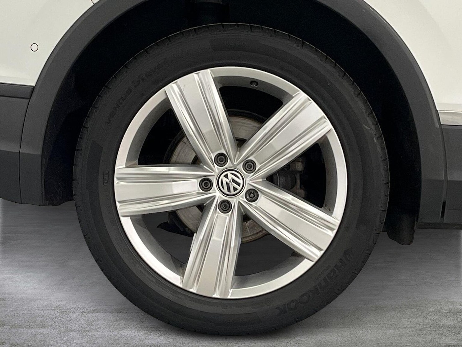 Used Volkswagen Tiguan 2020 for sale - 76706430: Photo 6