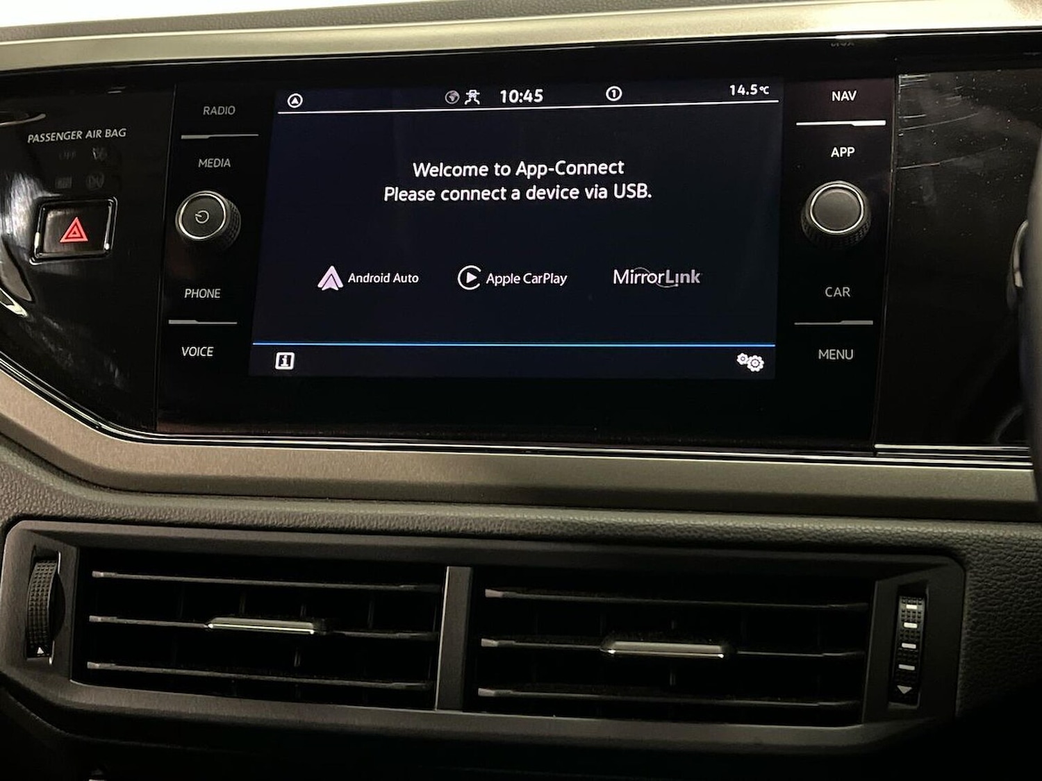 Used Volkswagen Polo 2020 for sale - 76720260: Photo 24