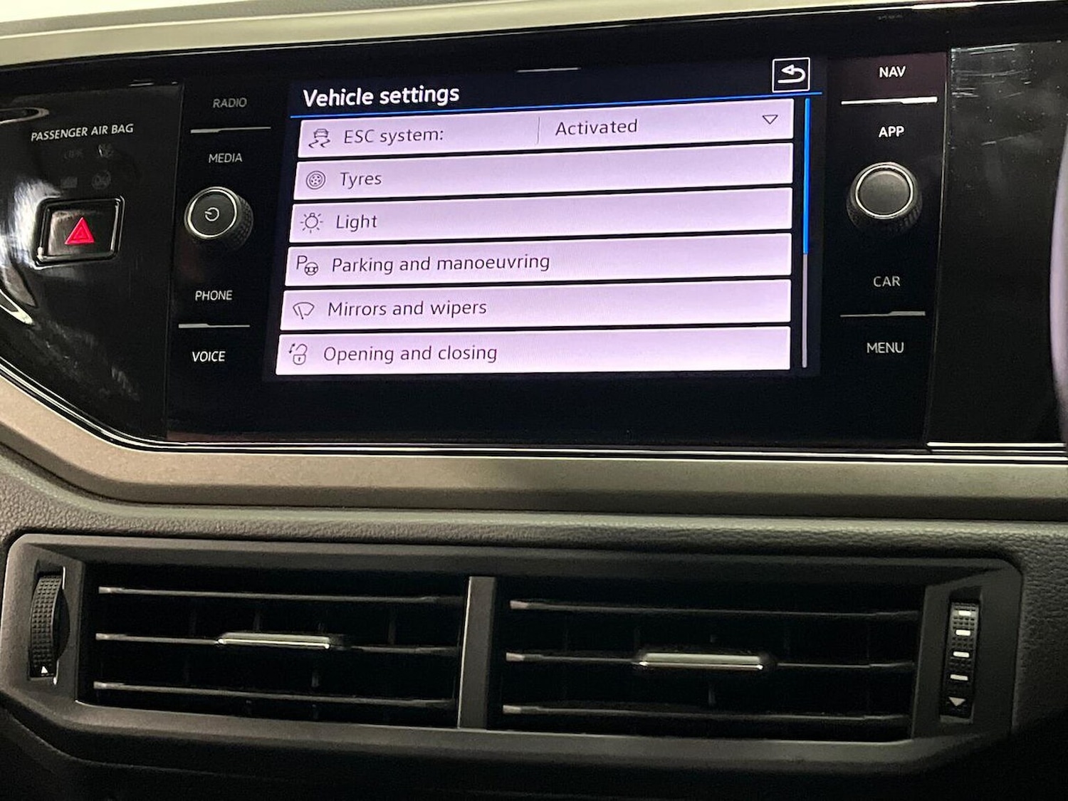 Used Volkswagen Polo 2020 for sale - 76720260: Photo 35