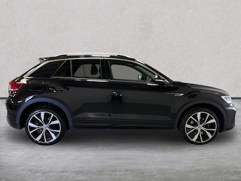 Used Volkswagen T-Roc 2023 for sale - 78982817: Photo