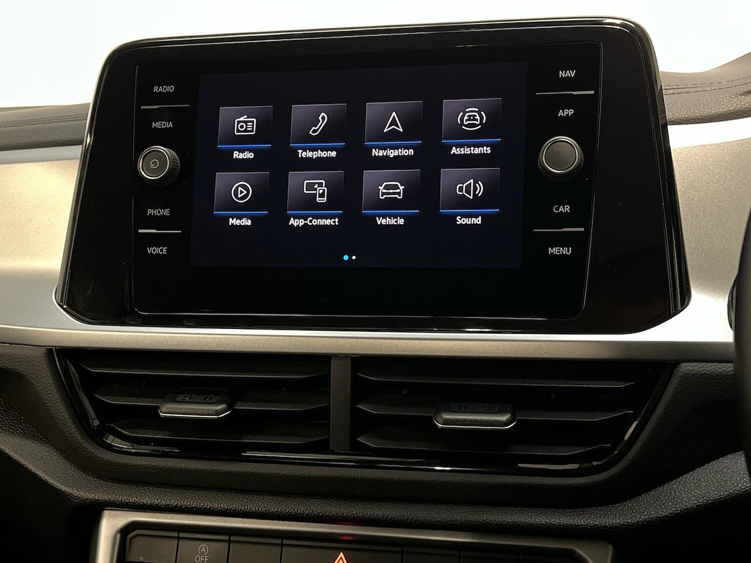 Used Volkswagen T-Roc 2022 for sale - 76638864: Photo 11