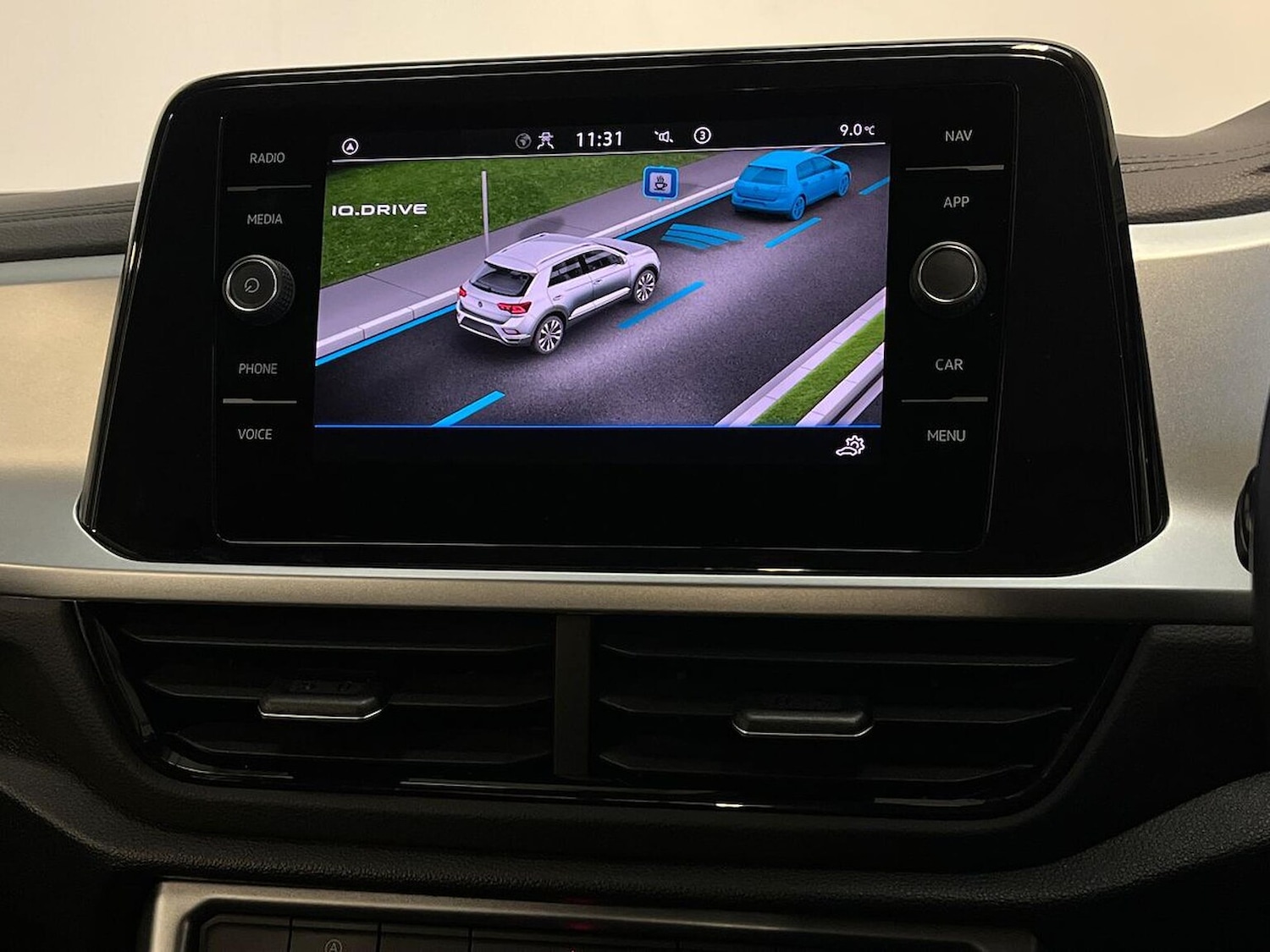 Used Volkswagen T-Roc 2022 for sale - 76638864: Photo 25