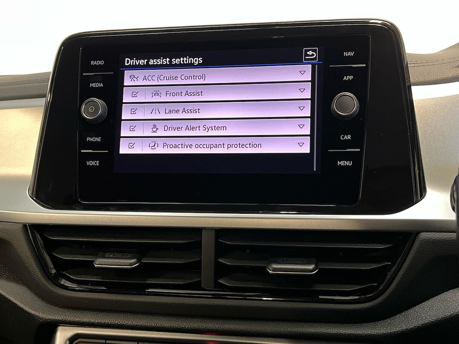 Used Volkswagen T-Roc 2022 for sale - 76638864: Photo 31