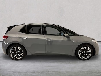 Used Volkswagen ID.3 2021 for sale - 76490513: Photo