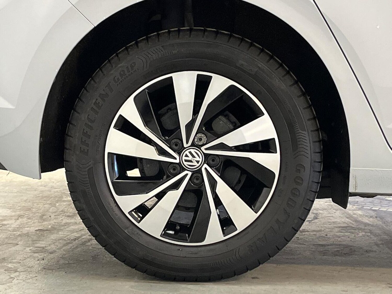Used Volkswagen Polo 2019 for sale - 76064368: Photo 6