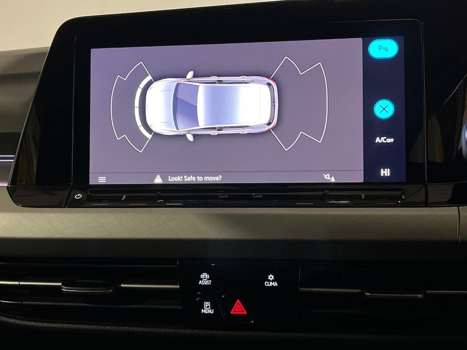 Used Volkswagen Golf 2023 for sale - 77023474: Photo 25