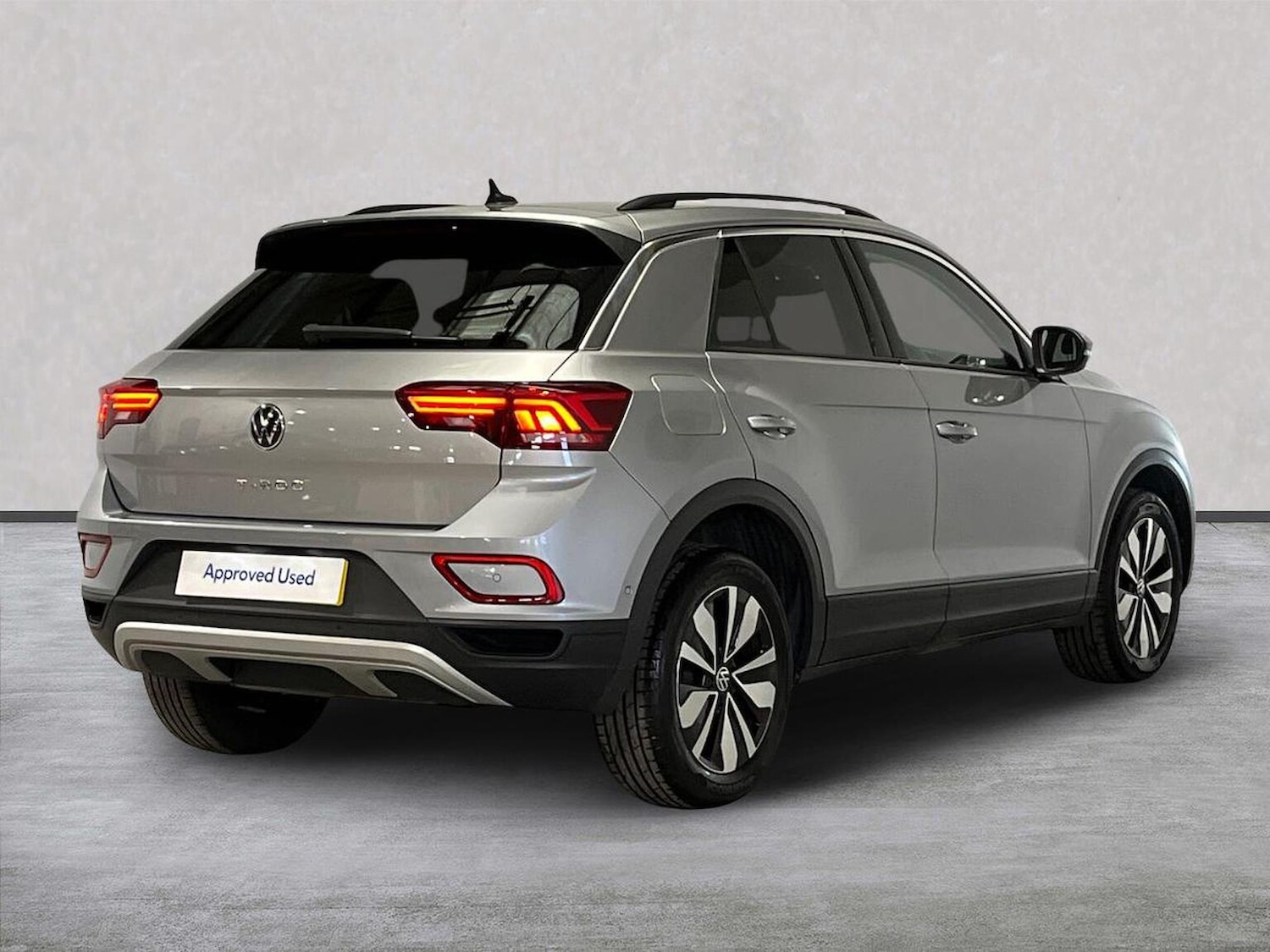 Used Volkswagen T-Roc 2024 for sale - 78064431: Photo 18