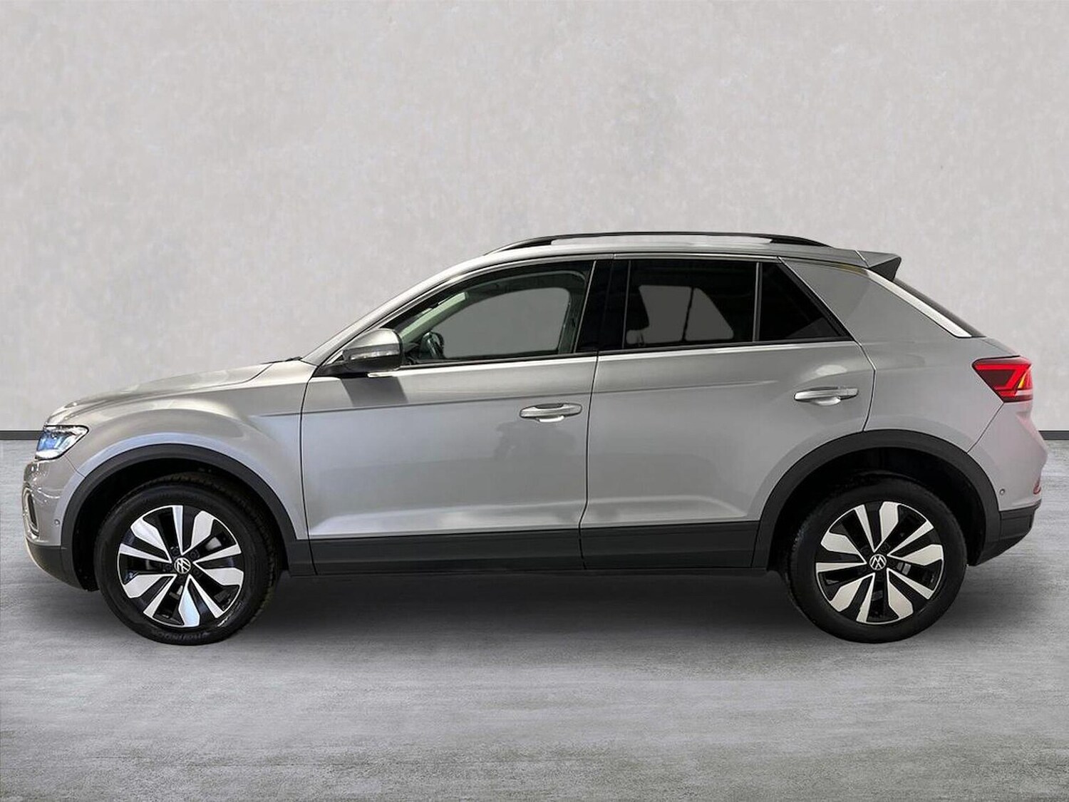 Used Volkswagen T-Roc 2024 for sale - 78064431: Photo 19