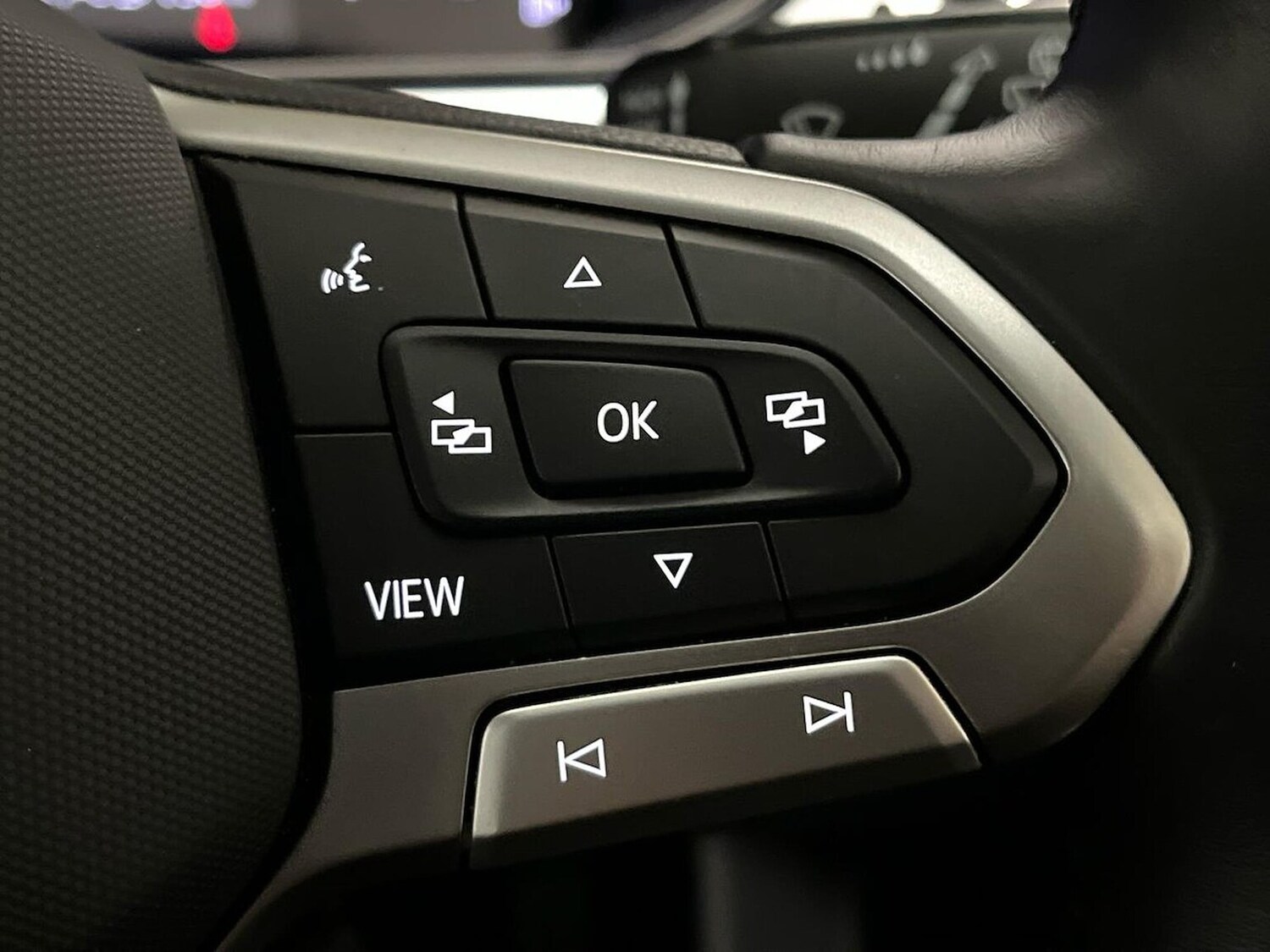 Used Volkswagen T-Roc 2024 for sale - 78064431: Photo 26