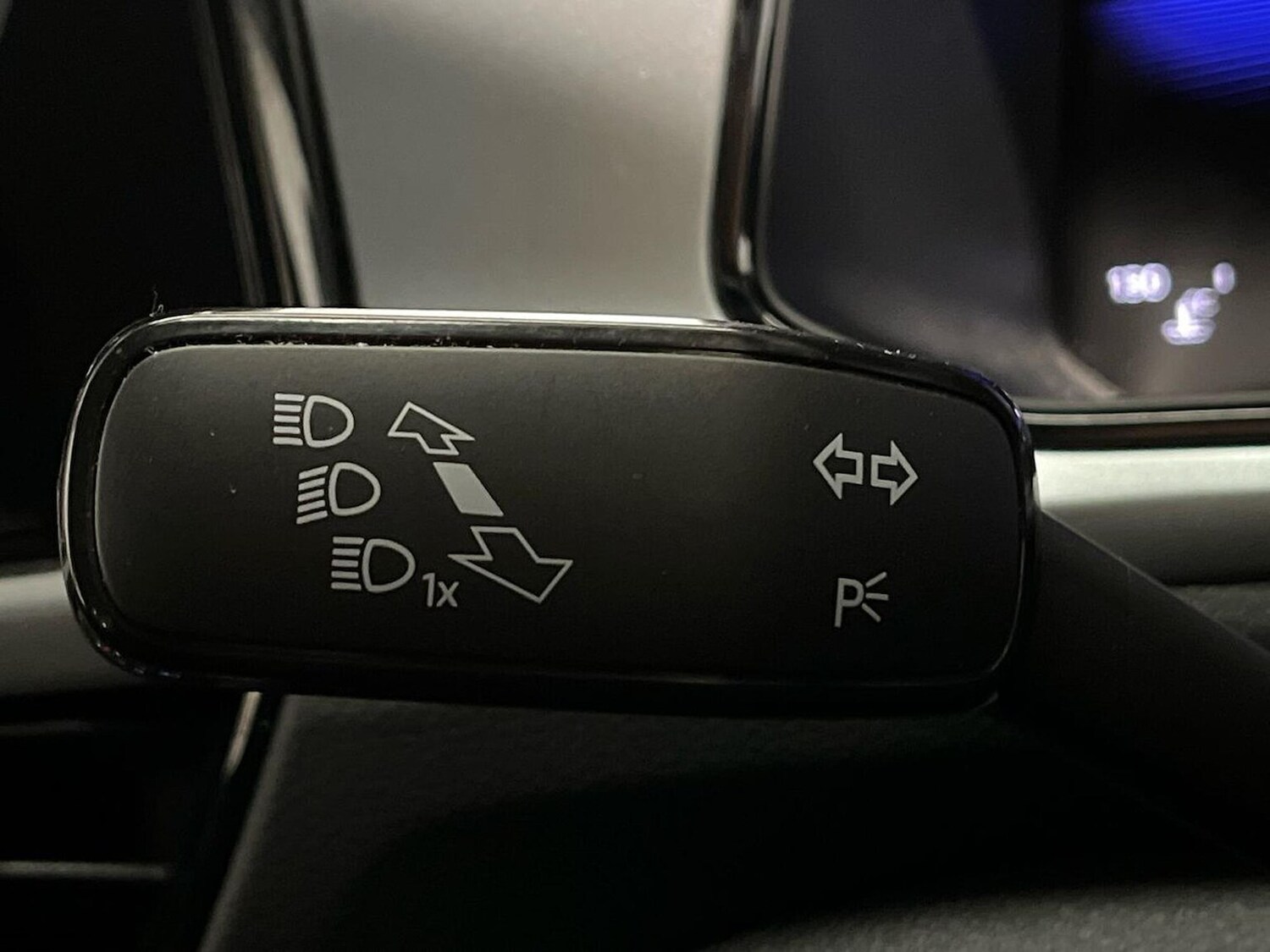 Used Volkswagen T-Roc 2024 for sale - 78064431: Photo 29