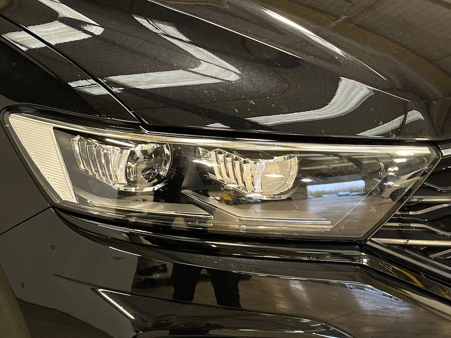 Used Volkswagen T-Roc 2022 for sale - 76305371: Photo 34