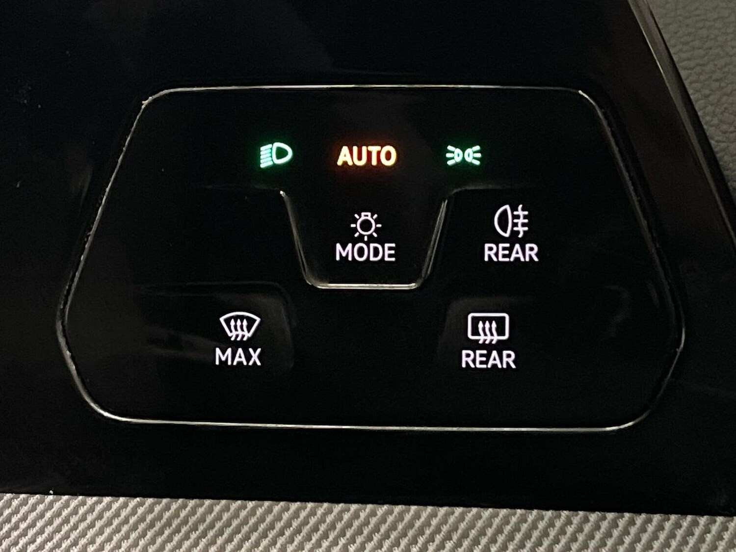 Used Volkswagen Golf 2025 for sale - 78195844: Photo 22