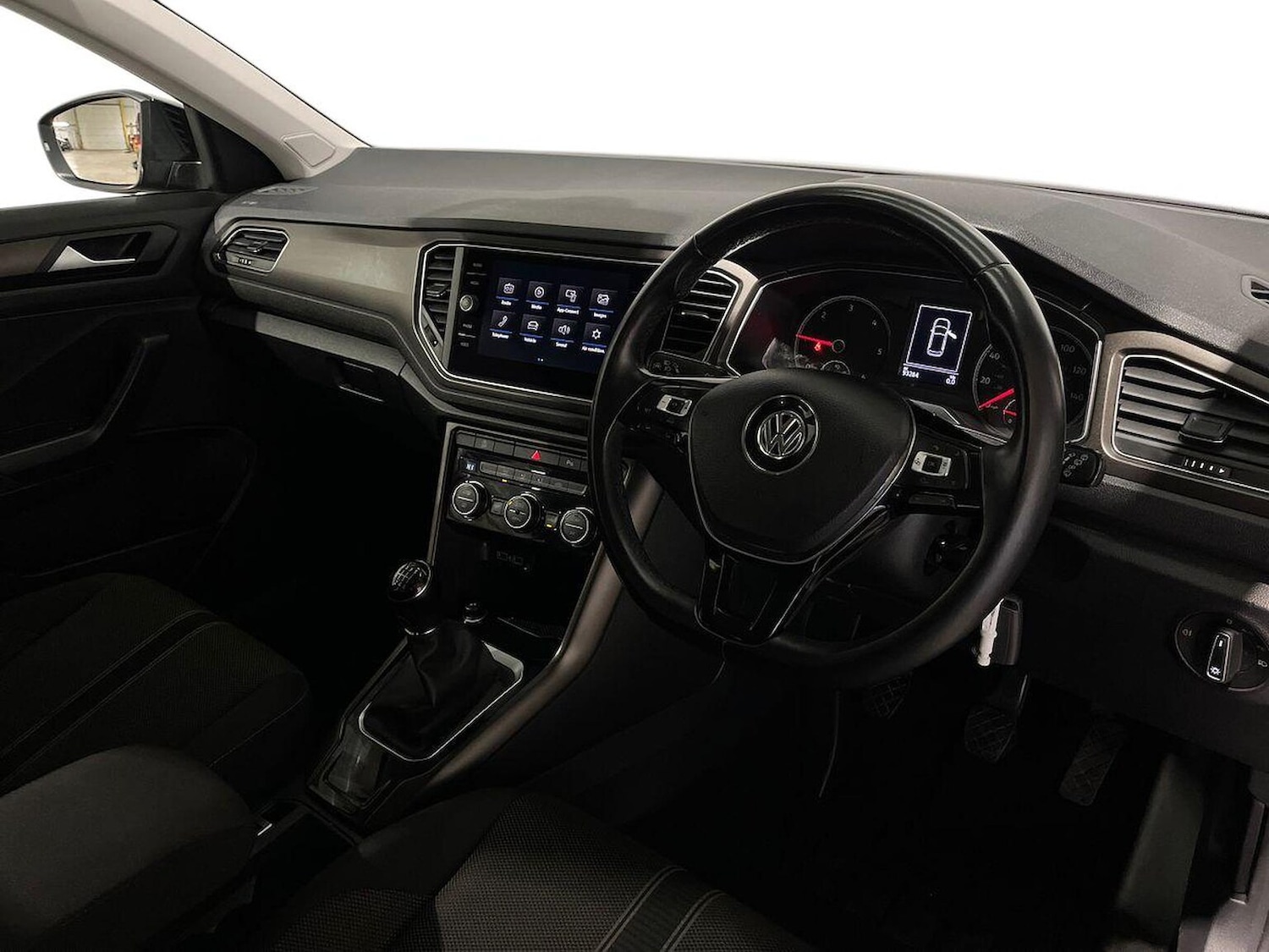 Used Volkswagen T-Roc 2018 for sale - 76713234: Photo 15