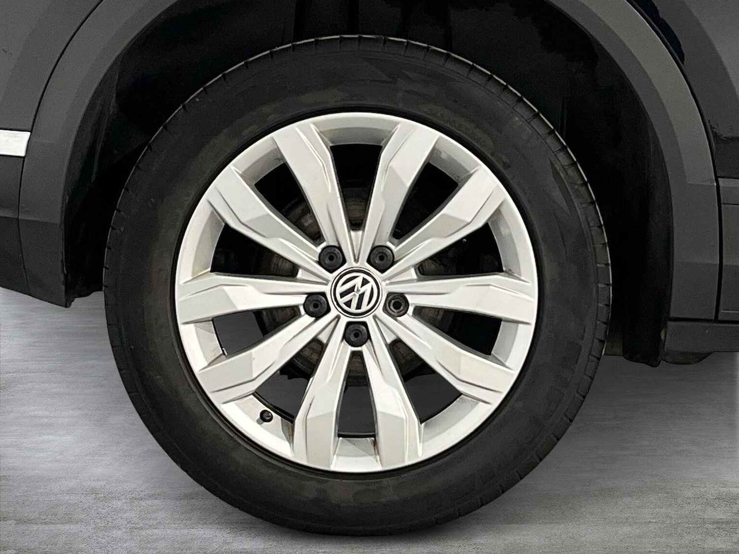 Used Volkswagen T-Roc 2018 for sale - 76713234: Photo 6