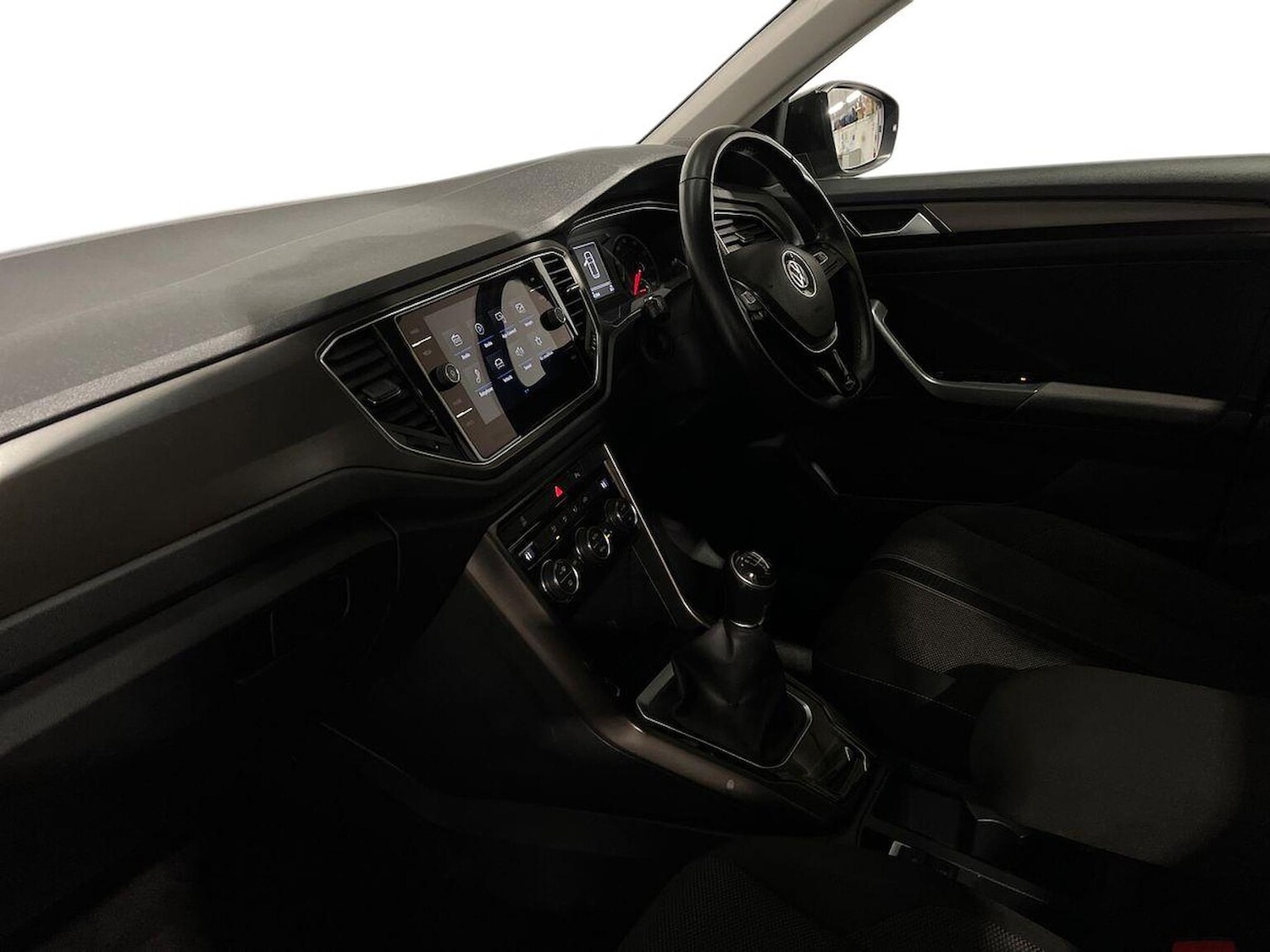 Used Volkswagen T-Roc 2018 for sale - 76713234: Photo 7