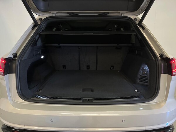 Used Volkswagen Touareg 2025 for sale - 76064383: Photo 17