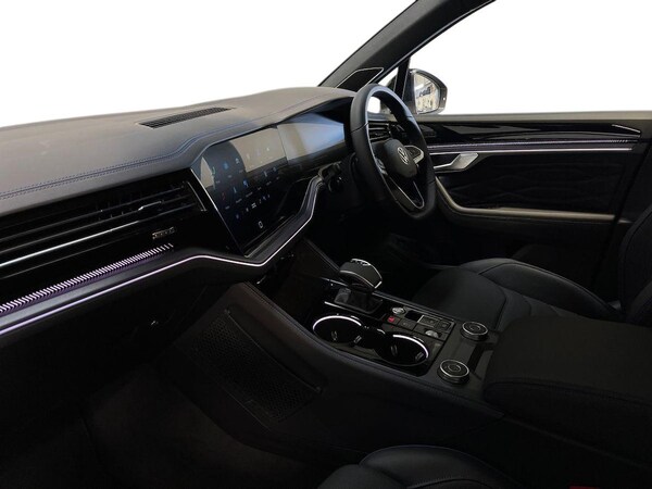 Used Volkswagen Touareg 2025 for sale - 76064383: Photo 7