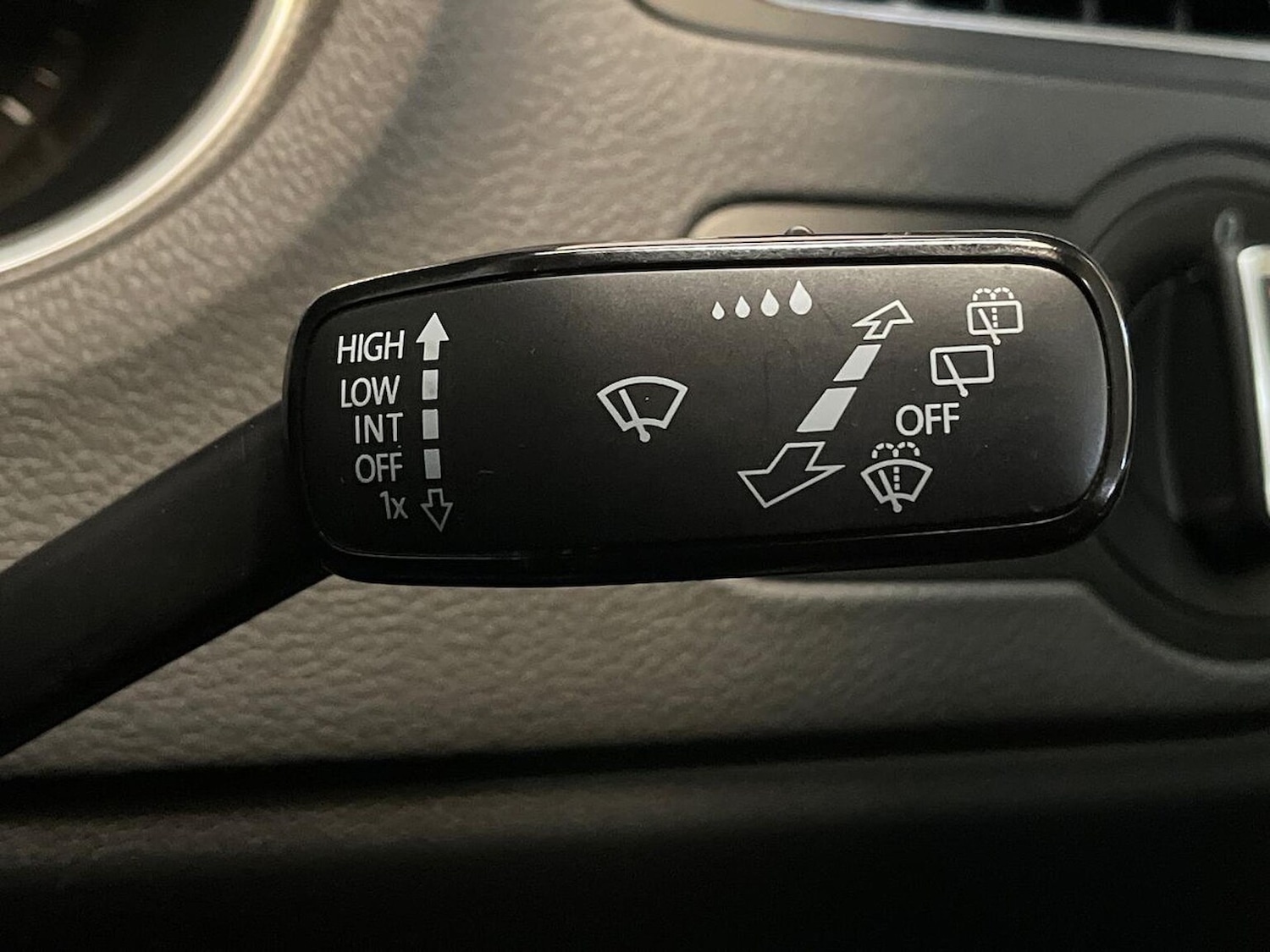 Used Volkswagen Polo 2017 for sale - 76450528: Photo 28