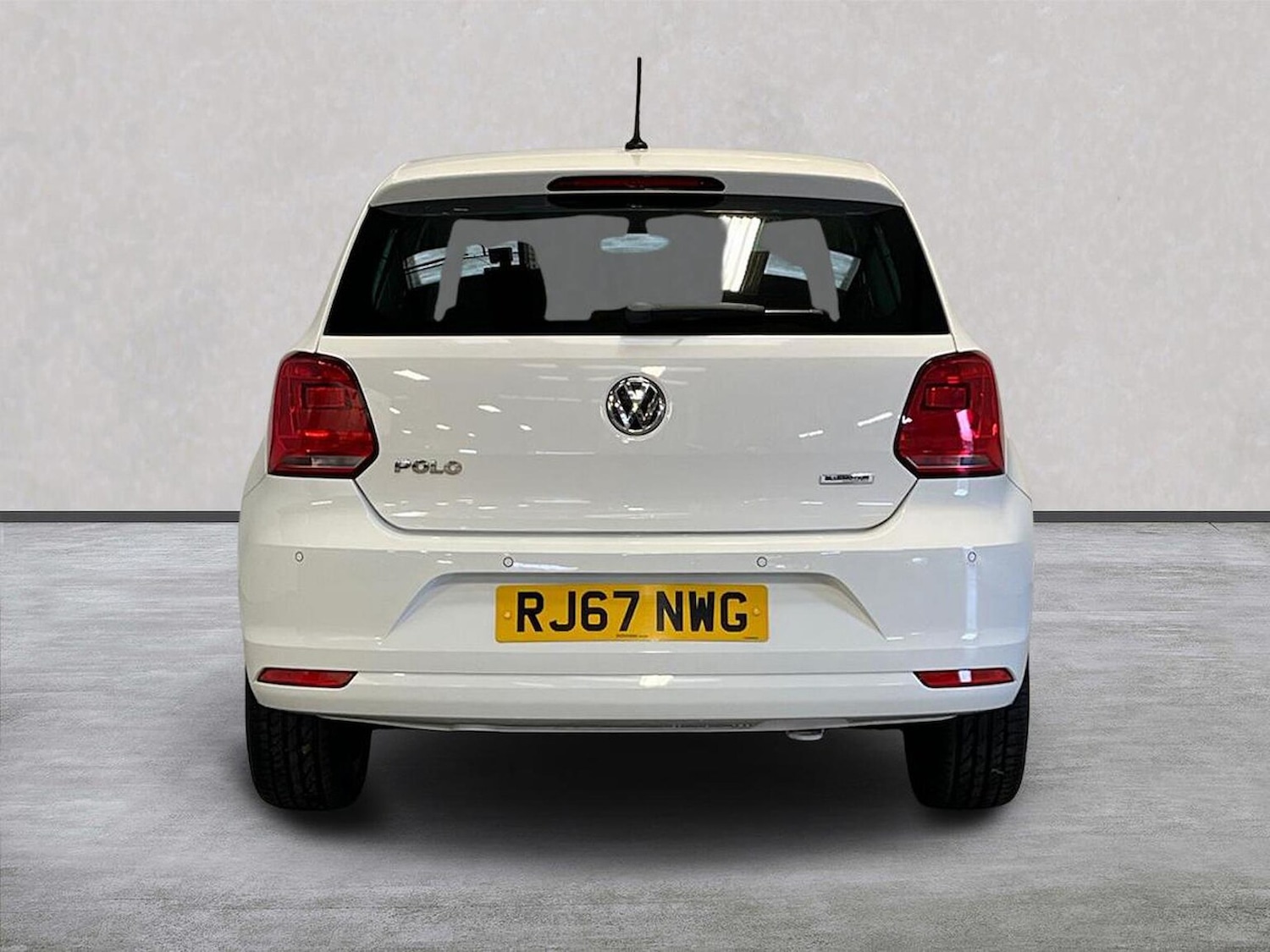 Used Volkswagen Polo 2017 for sale - 76450528: Photo 4