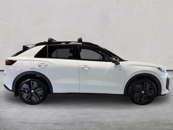 Used Volkswagen T-Roc 2026 for sale - 79073920: Photo